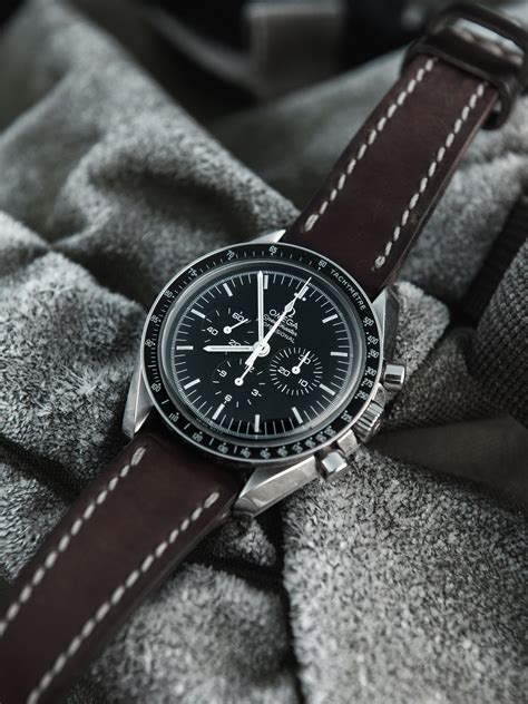 omega speedmaster 38 leather strap|omega speedmaster professional leather strap.